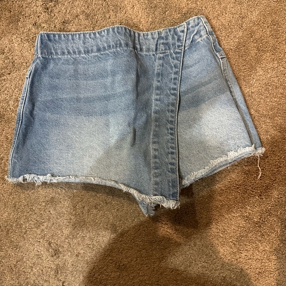 Casual Blue Denim Frayed Hem Skort - Picture 1 of 2